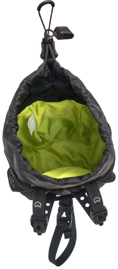 revelate-designs-mountain-feed-bag-black-1