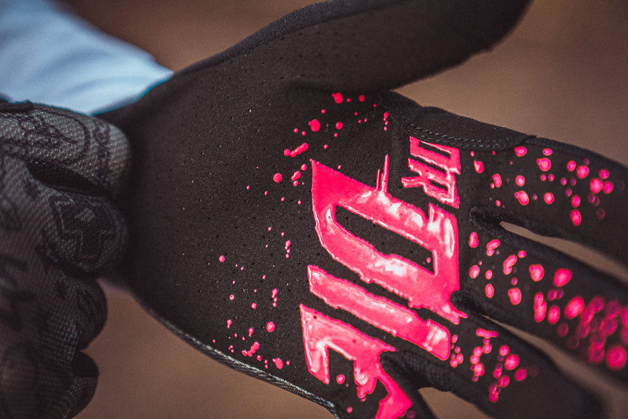 muc-off-summer-lightweight-mesh-rider-gloves-green-medium