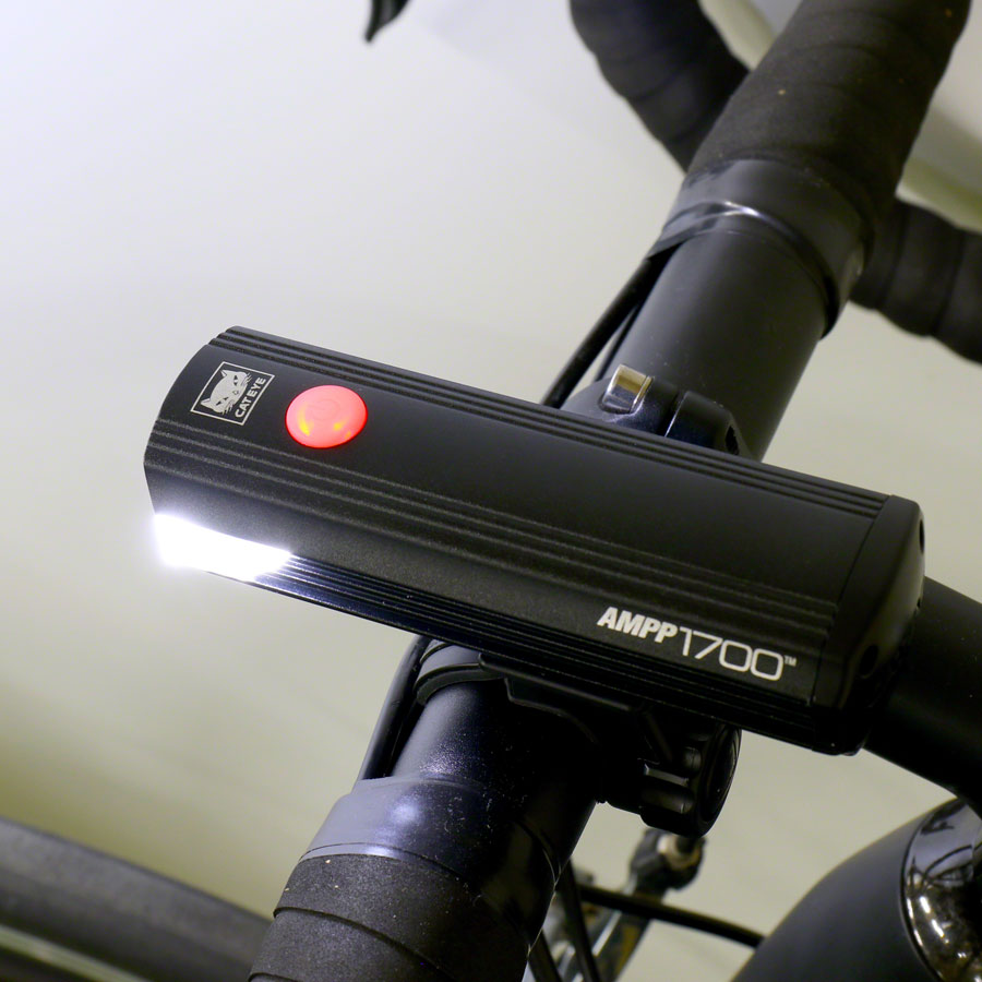 cateye-ampp1700-headlight-black