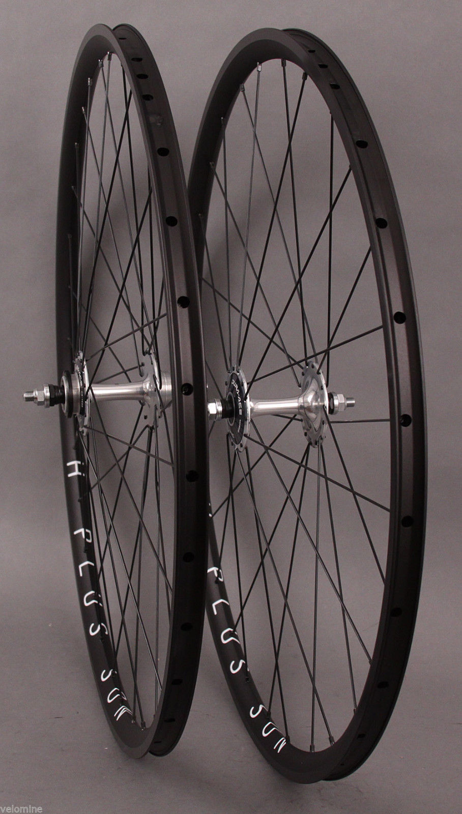 H Plus Son Archetype Wheelset Black Dura Ace 7600 Hubs DT Comp