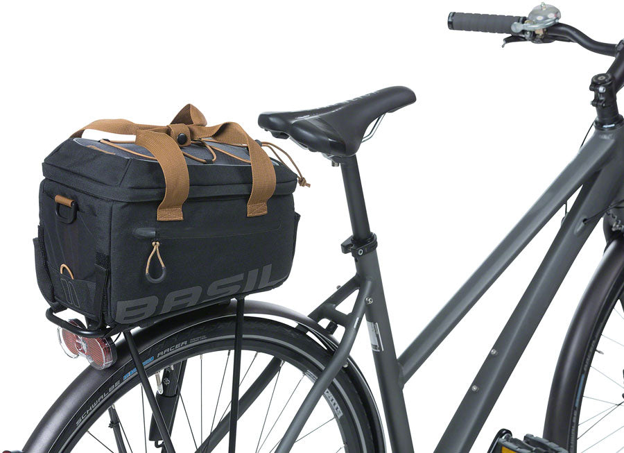 Basil Miles Trunk Bag - 7L, Strap Mount, Black