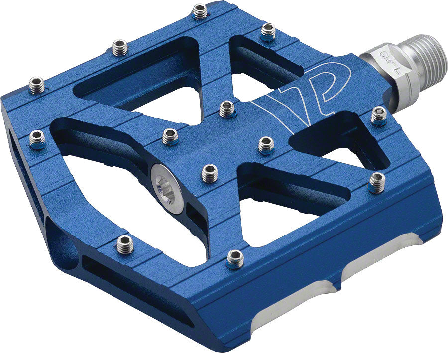 VP Components All Purpose Pedals Flat/Platform Pedals 9/16" Blue