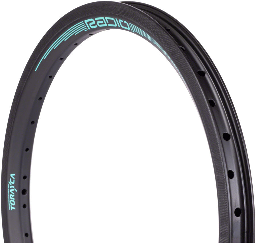 Radio Radio Raceline Solar Carbon 20 in Carbon Fiber Bicycle Rim Black 36H
