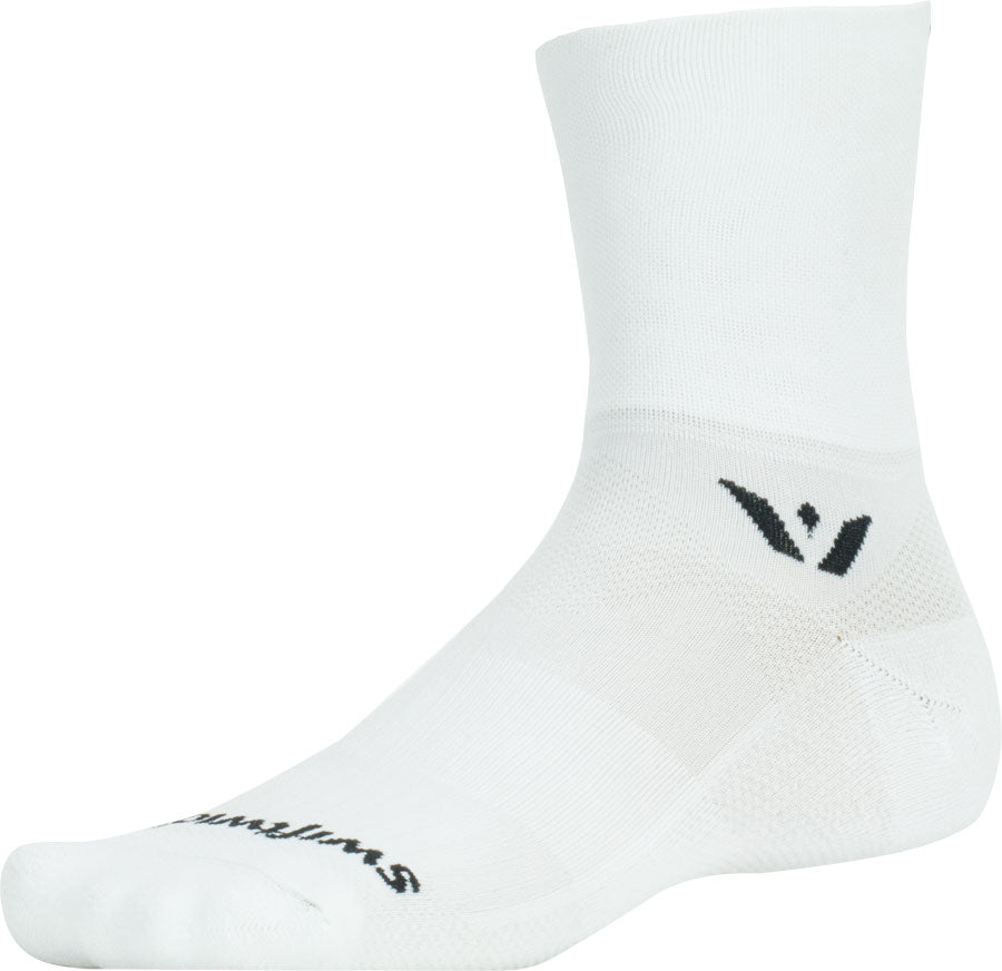 Swiftwick Aspire Four Socks - 4 inch, White, Small