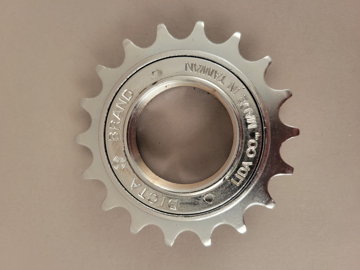 Sunlite Easy Off Single Freewheel Freewheel SINGLE SUNLT 18Tx3/32 EO-TIW CP