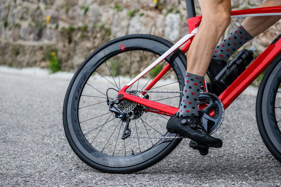 Fulcrum WIND 55 DB Rear Wheel - 700, 12 x 142mm, Center-Lock, HG 11, Black, 2-Way Fit