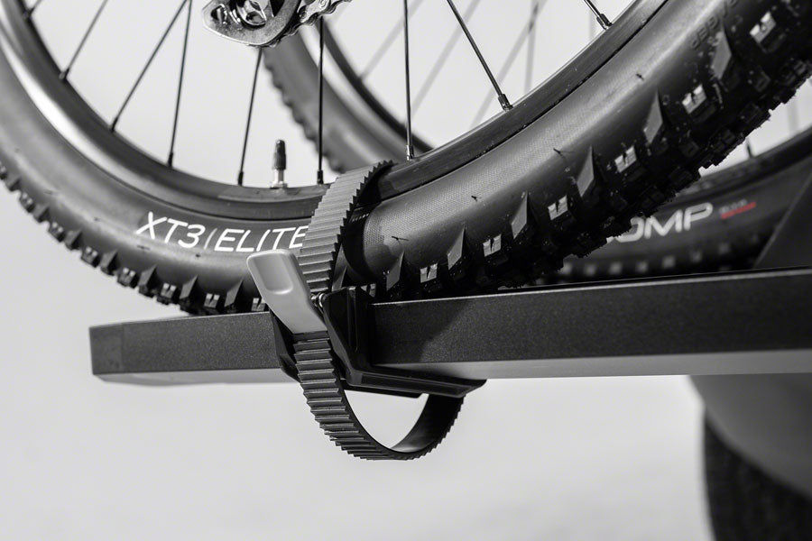 saris-superclamp-hitch-rack-2-bike