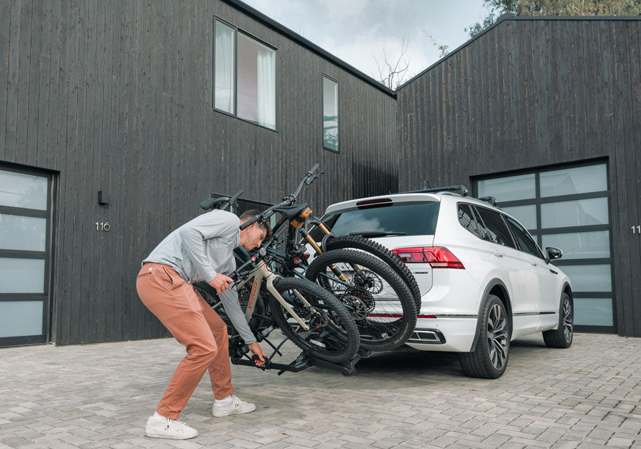 thule-outpace-hitch-rack-2-bike