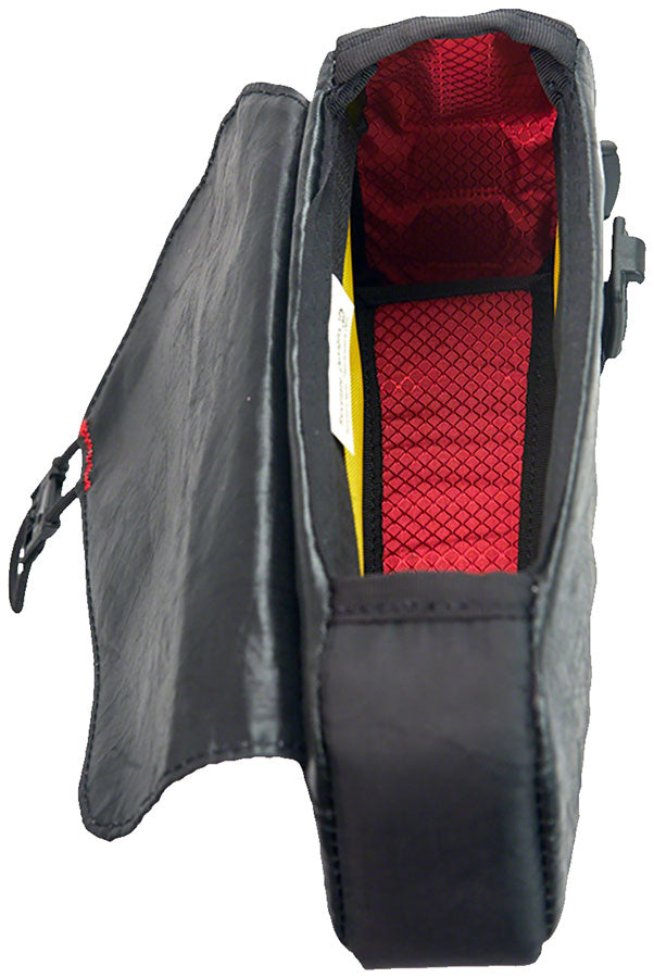 revelate-designs-mag-tank-top-tube-bag-black-bolt-on-with-tpu-liner