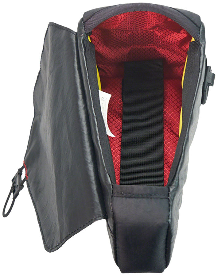 revelate-designs-mag-tank-2000-top-tube-bag-black-bolt-on-with-tpu-liner