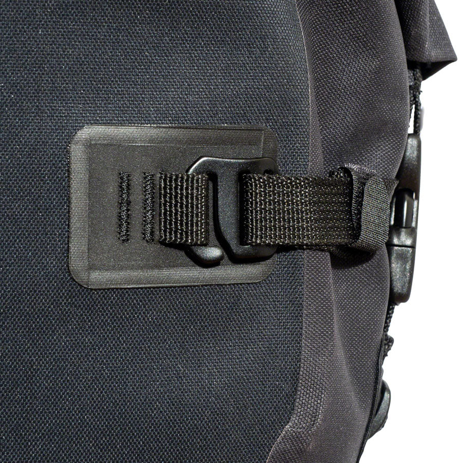 old-man-mountain-ponderosa-panniers-13l-pair-black