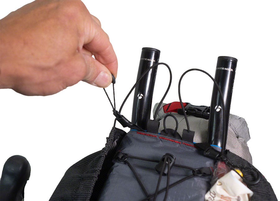 revelate-designs-pitchfork-aero-bar-bag-black
