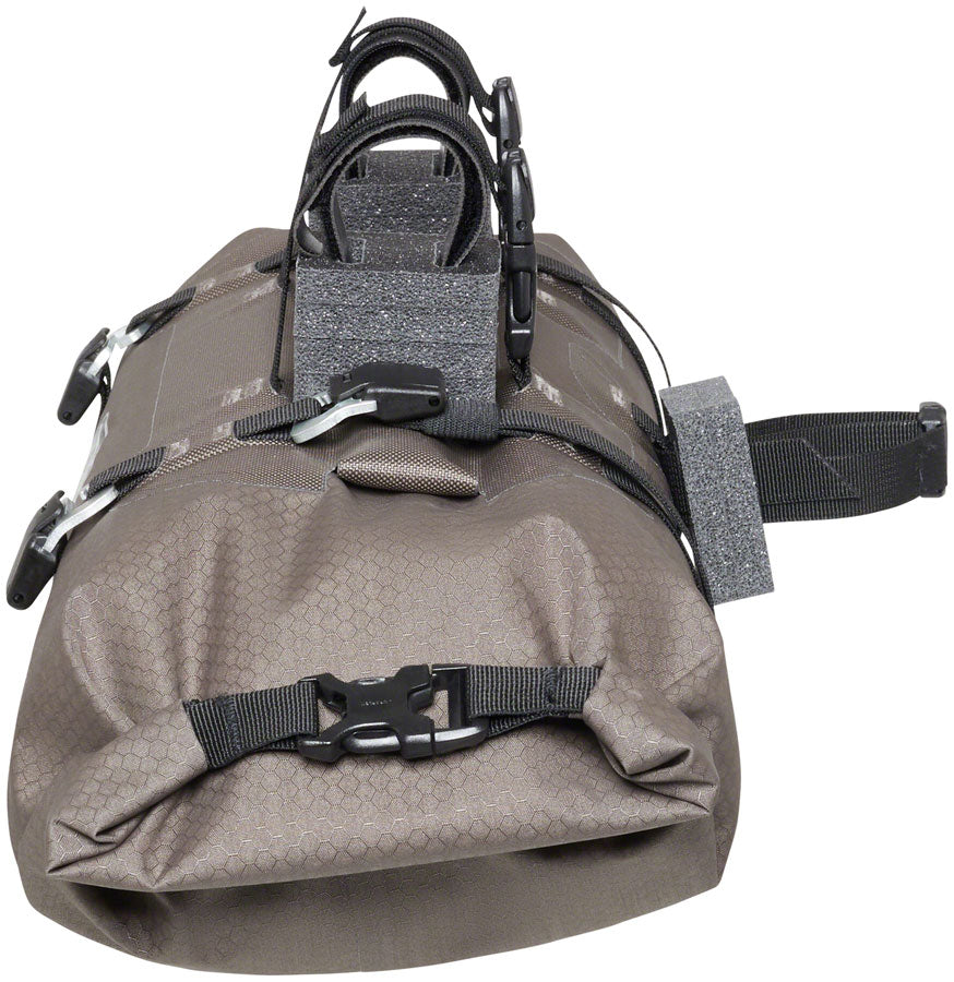 ortlieb-handlebar-pack-9-liter-dark-sand