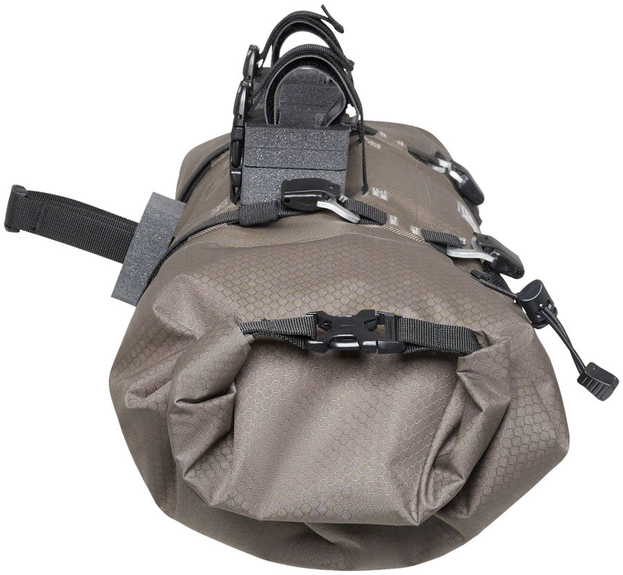 ortlieb-handlebar-pack-15-liter-dark-sand