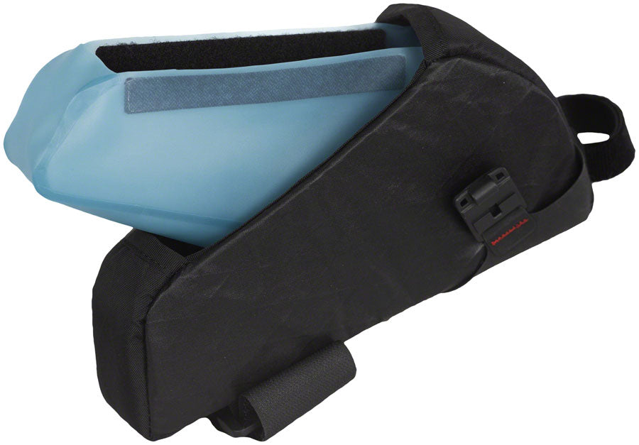 revelate-designs-mag-tank-2000-top-tube-bag-black-bolt-on-with-tpu-liner