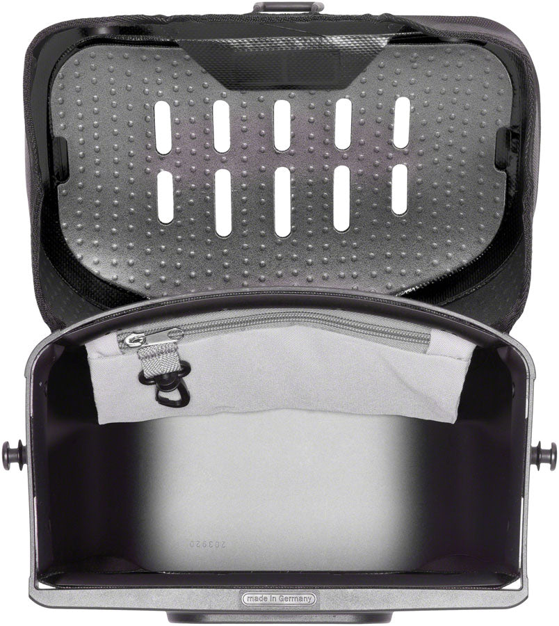 ortlieb-ultimate-six-classic-handlebar-bag-black-5l
