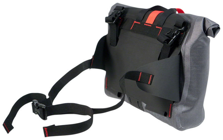 revelate-designs-egress-pocket-handlebar-bag