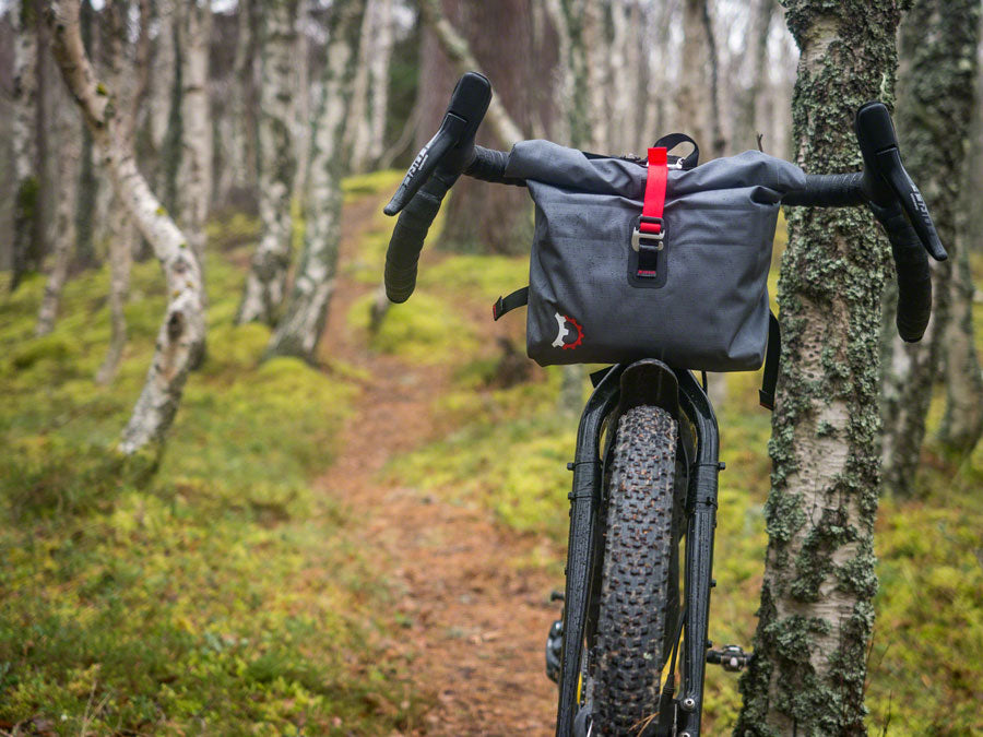 revelate-designs-egress-pocket-handlebar-bag