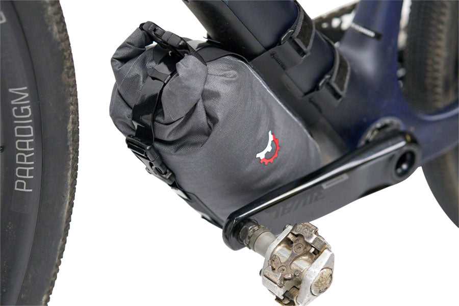 revelate-designs-joey-downtube-bag-black-1l