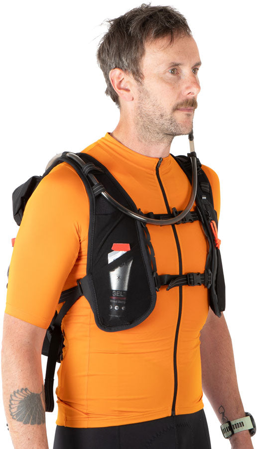 restrap-rolltop-hydrationvest-14l-black-large-x-large