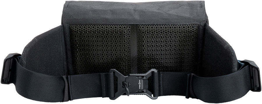 high-above-the-venture-3d-lumbar-pack-black