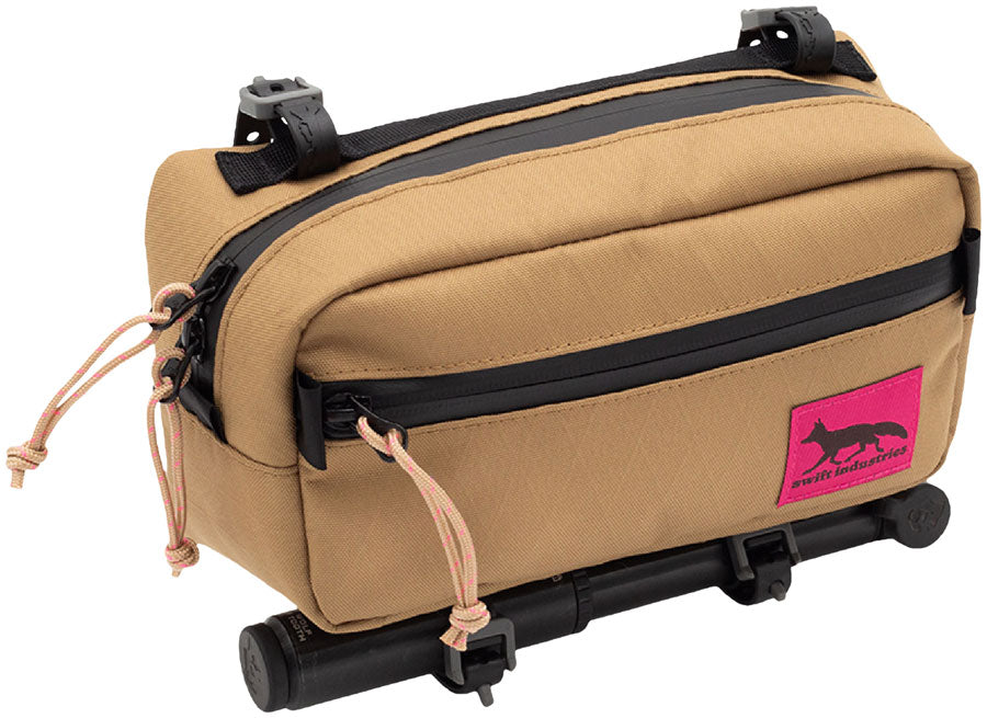 swift-industries-kestrel-handlebar-bag-coyote-1