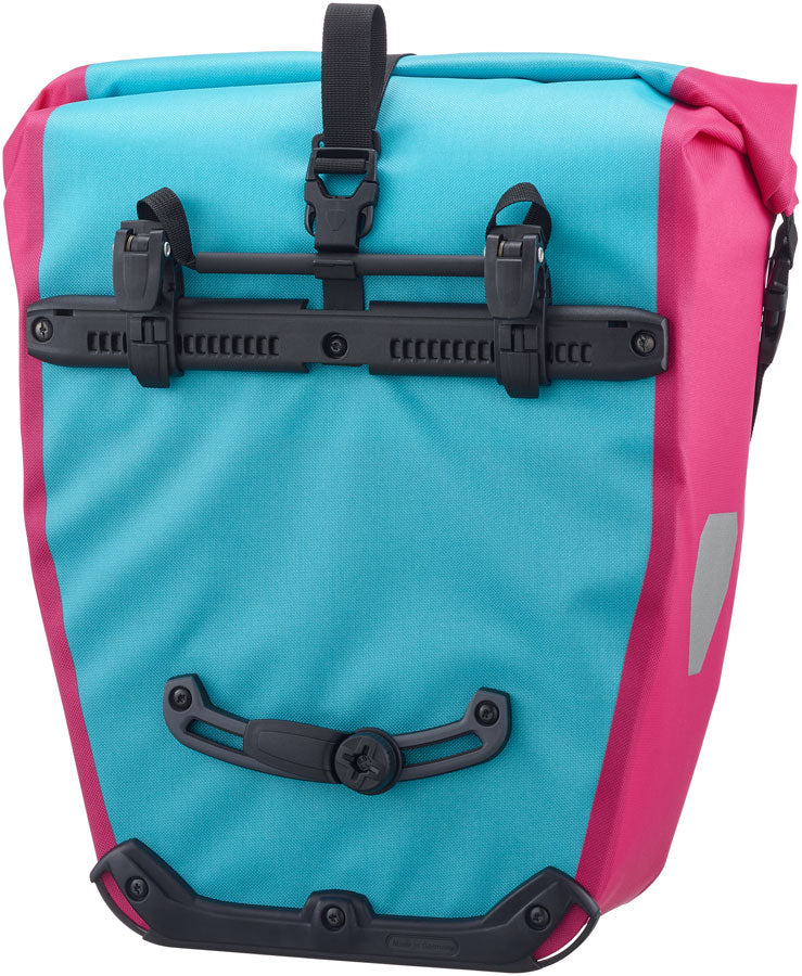 ortlieb-back-roller-cyber-pannier-20l-cyber-blue-pink