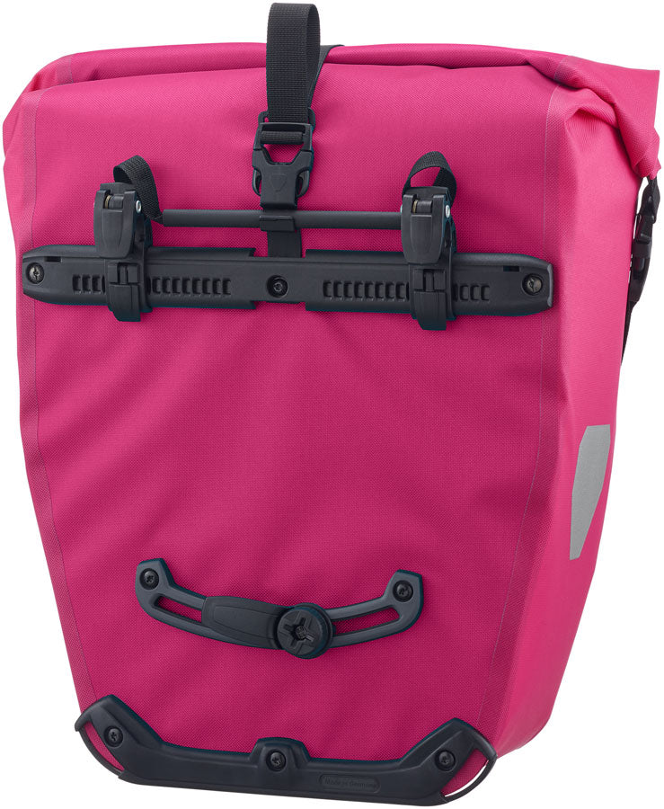 ortlieb-back-roller-cyber-pannier-20l-cyber-pink