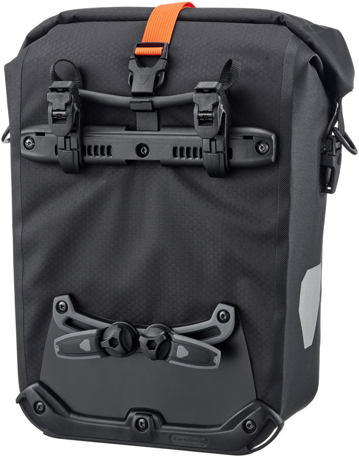 ortlieb-gravel-pack-pannier-single-14-5l-dark-black-matte