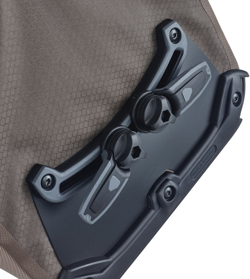 ortlieb-fork-pack-front-pannier-5-8l-dark-sand