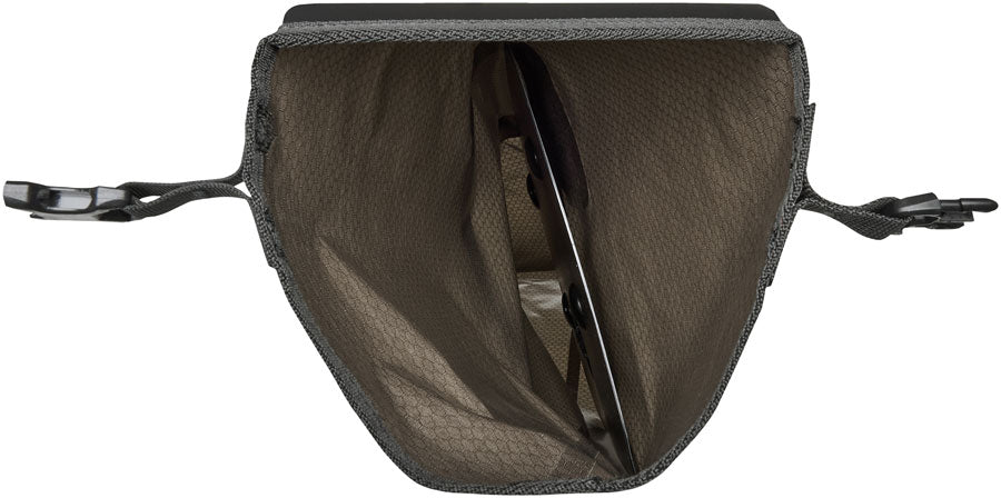 ortlieb-handlebar-pack-flex-9l-dark-sand