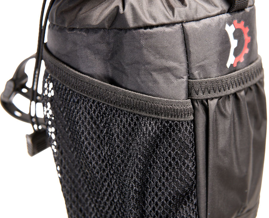 revelate-designs-mountain-feed-bag-black-1