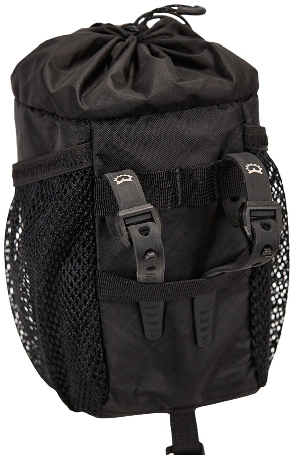 revelate-designs-mountain-feed-bag-black-1