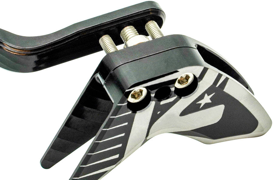 k-edge-elevate-race-1x-chain-guide-40-52t-braze-on-black-silver-anodized