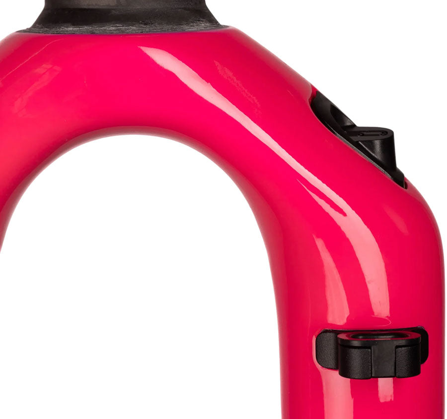 cane-creek-invert-cs-30th-anniversary-gravel-suspension-fork-700c-30-mm-12-x-100-mm-45-mm-offset-climb-switch-flamingo-pink
