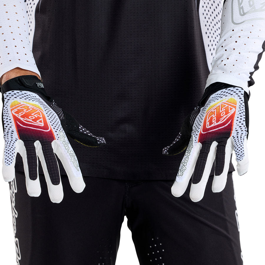 troy-lee-designs-air-glove-optic-white-black-2x-large