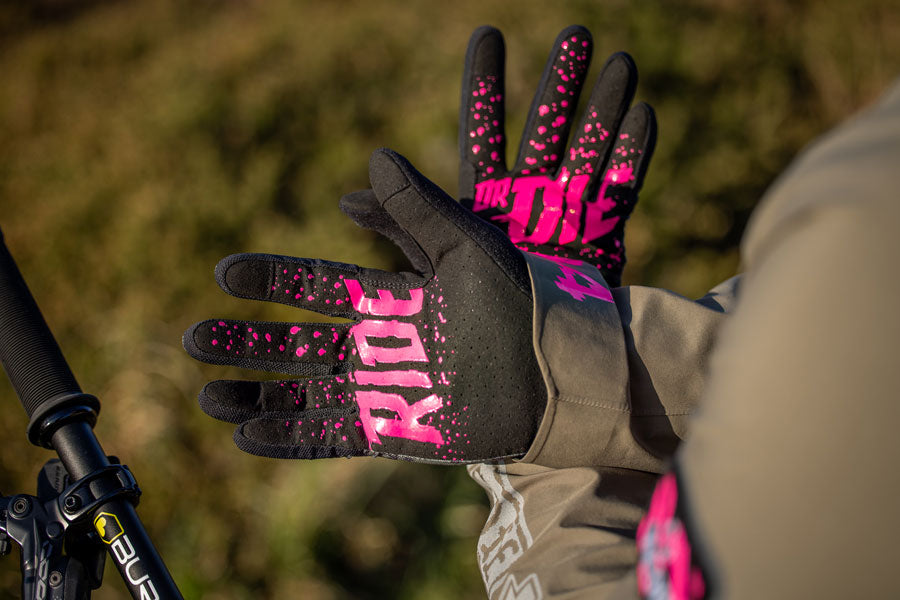 muc-off-summer-lightweight-mesh-rider-gloves-green-medium