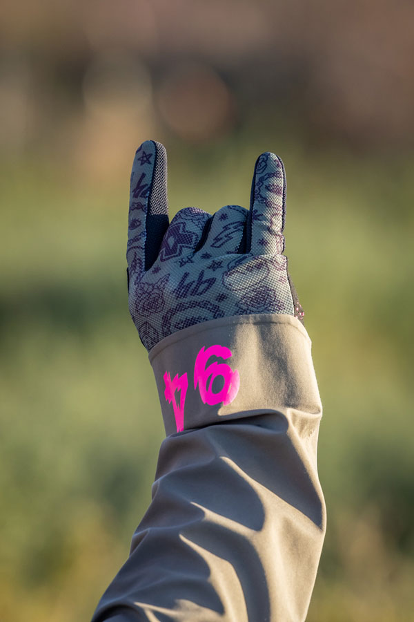 muc-off-summer-lightweight-mesh-rider-gloves-green-medium