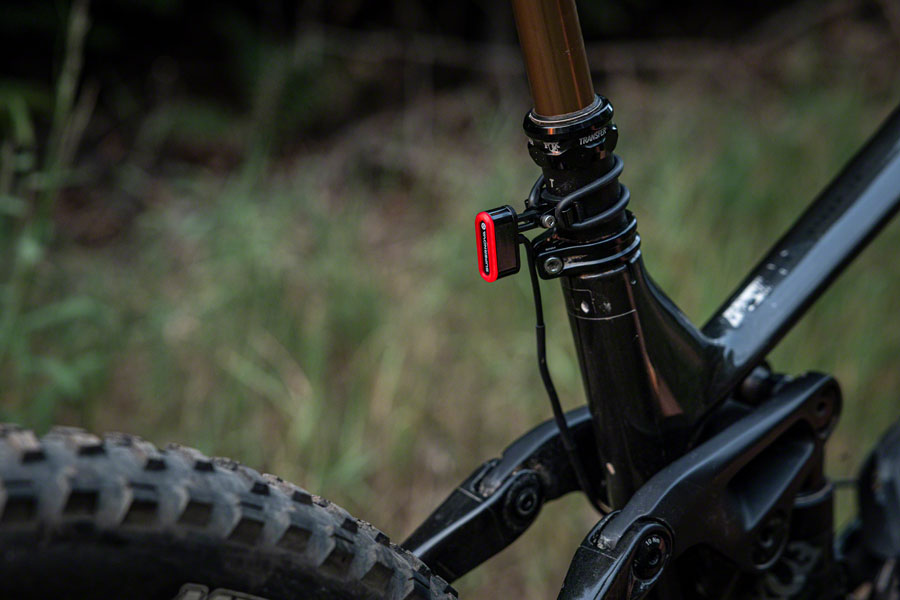 supernova-tl3-mini-6v-seatpost-light-black