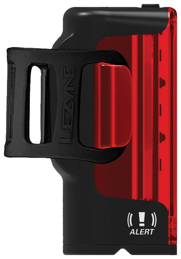 lezyne-strip-pro-ai-alert-400-taillight