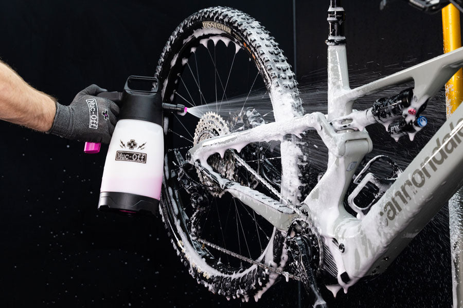 muc-off-foam-sprayer-kit