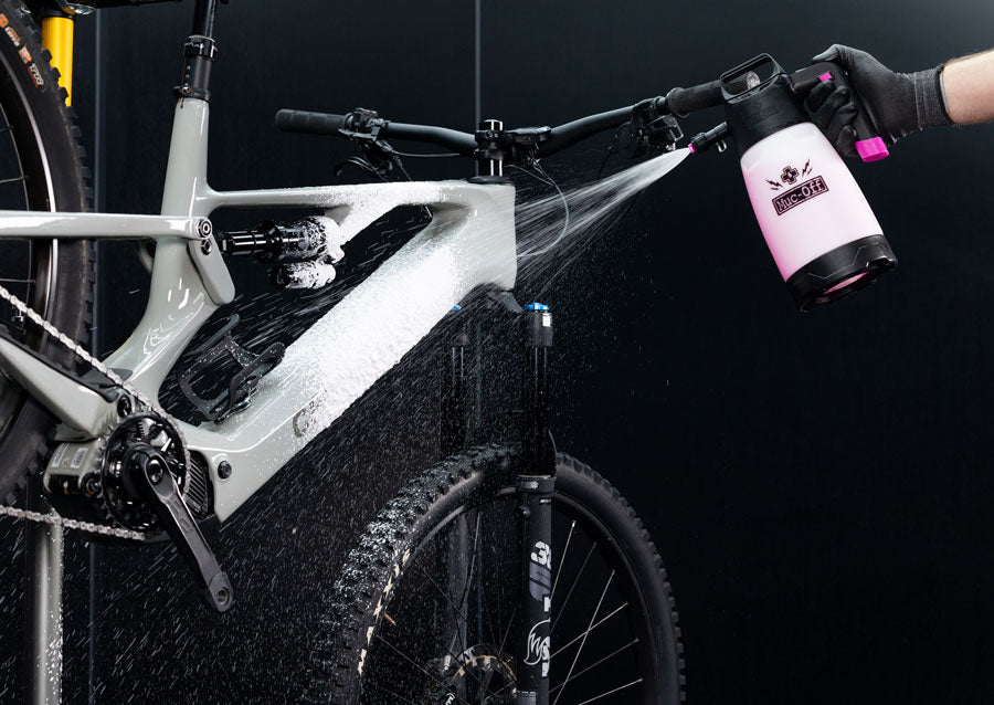 muc-off-foam-sprayer-kit