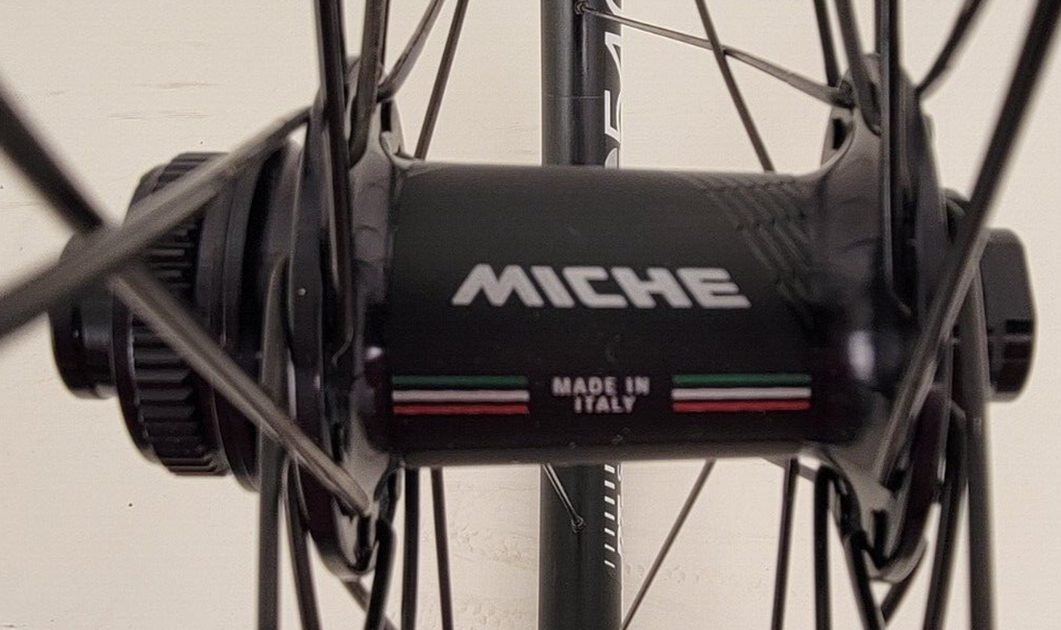 DT Swiss G540 Gravel Road Bike Wheelset Tubeless Compatible 32h Miche RDX hubs