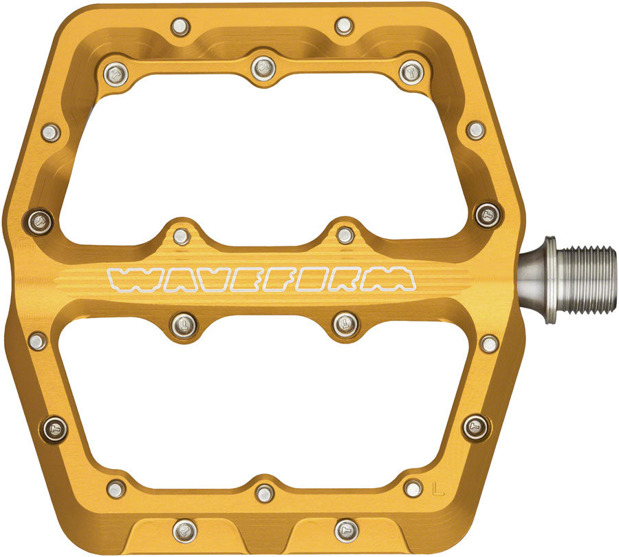 Wolf Tooth Waveform Pedals - Gold, Large