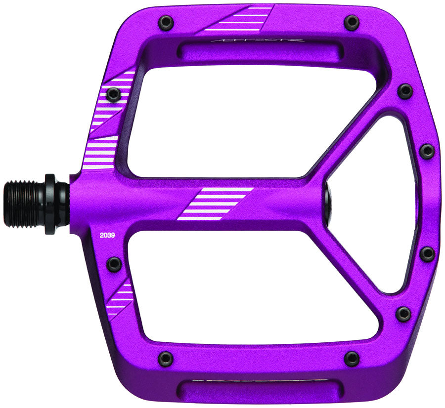 raceface-aeffect-r-pedals-platform-aluminum-9-16-purple
