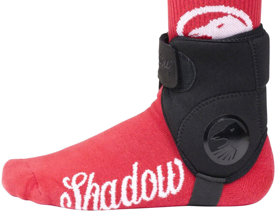 the-shadow-conspiracy-super-slim-ankle-guards-black-one-size