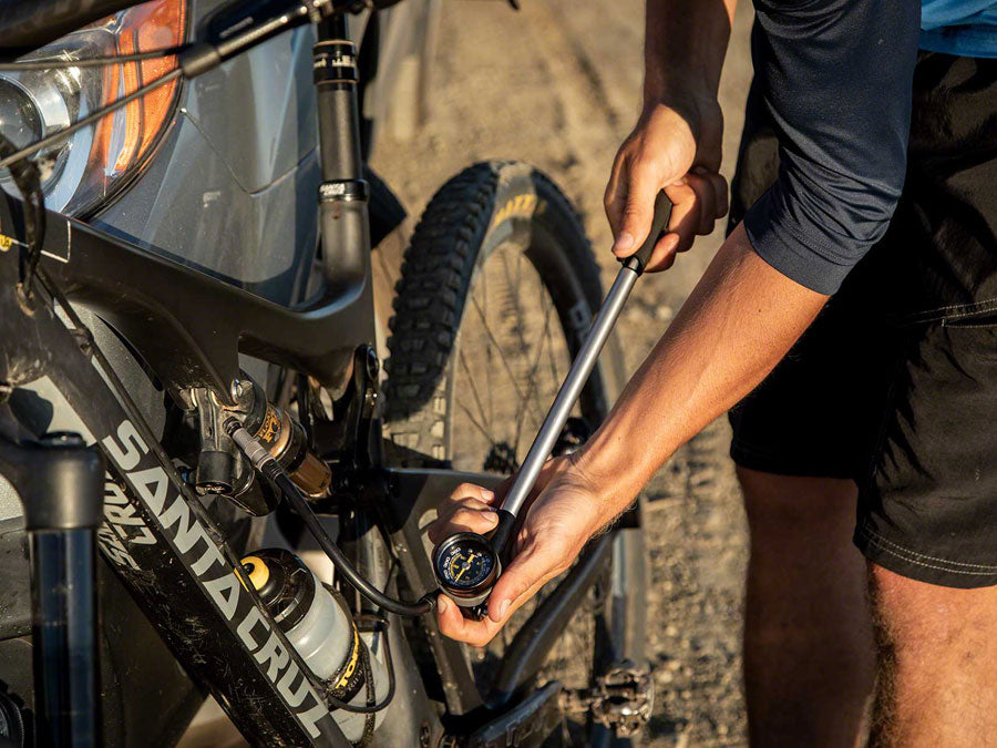 topeak-pocketshock-dxg-xl-pump-silver-black