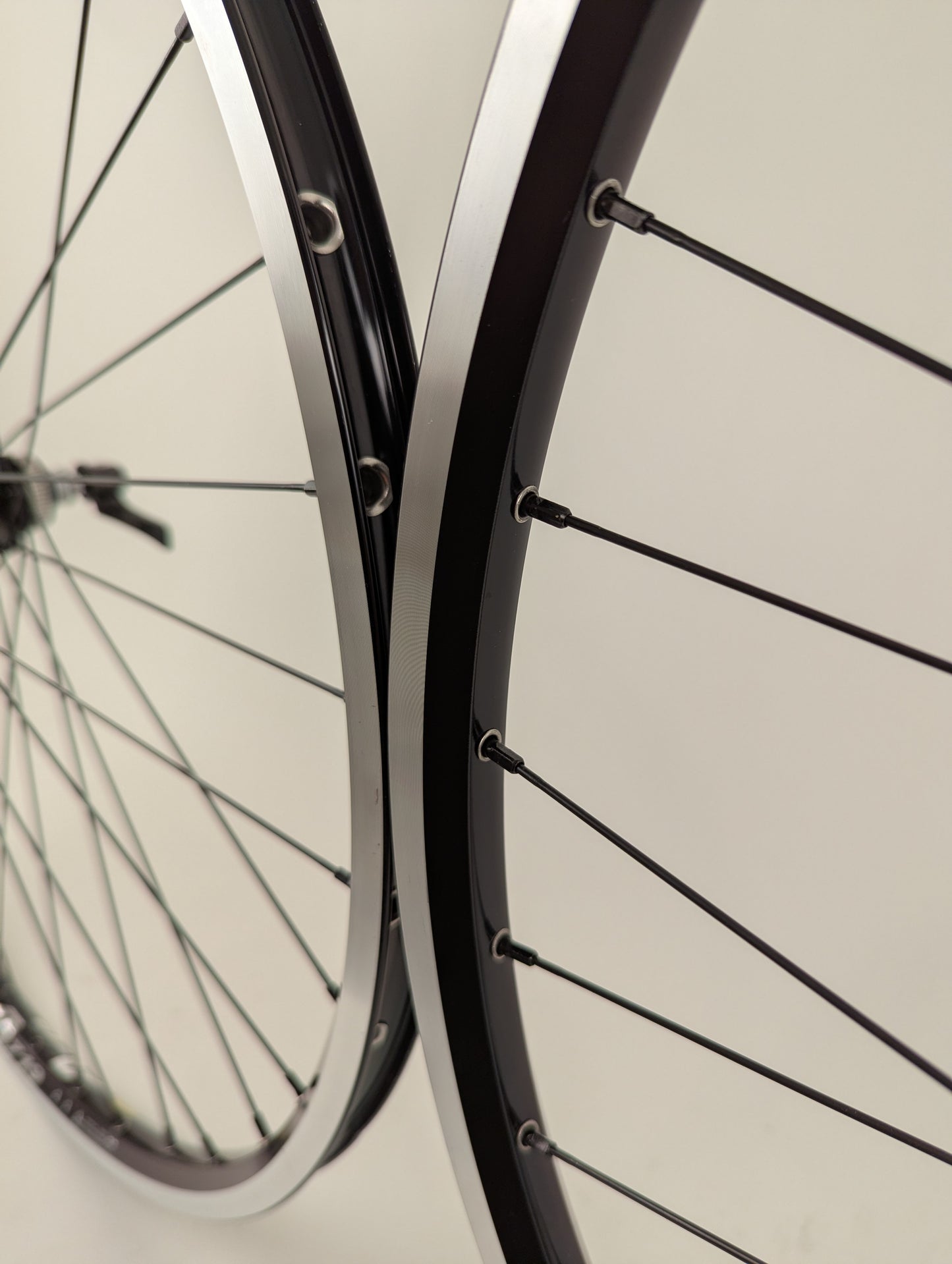 Mavic A719 29er 700c Mountain Bike Wheelset 135mm QR disc or rim brake 36 spoke Shimano XT Hubs