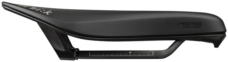 fizik-aeris-long-distance-r1-light-saddle-carbon-135mm-black