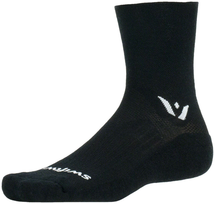 Swiftwick Pursuit Quarter Crew Socks - 4", Black, Medium